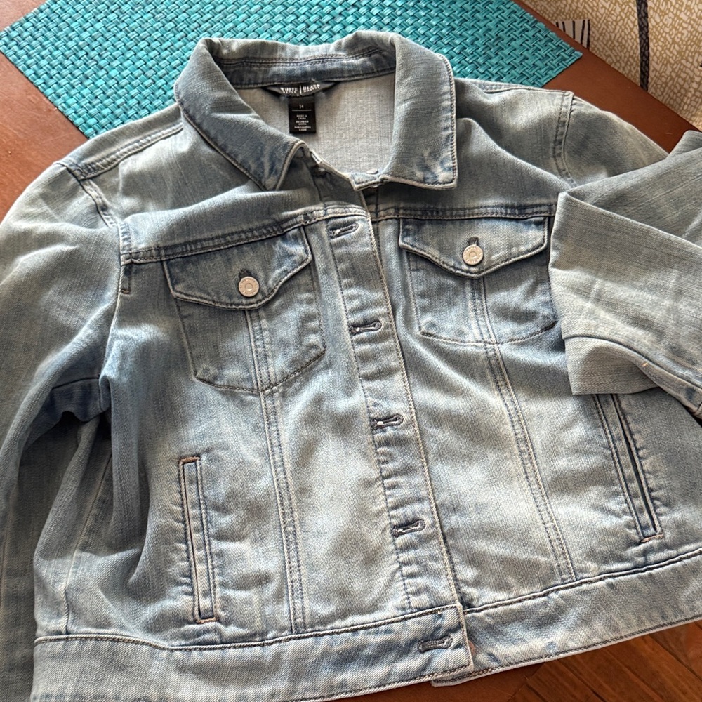 White House Black Market Light Wash Denim Jacket